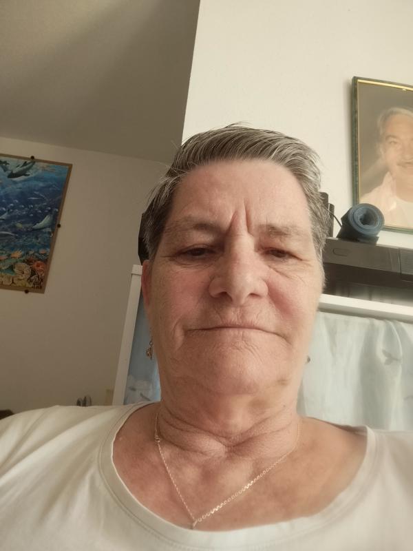 Christiane 71 ans Saint Hippolyte